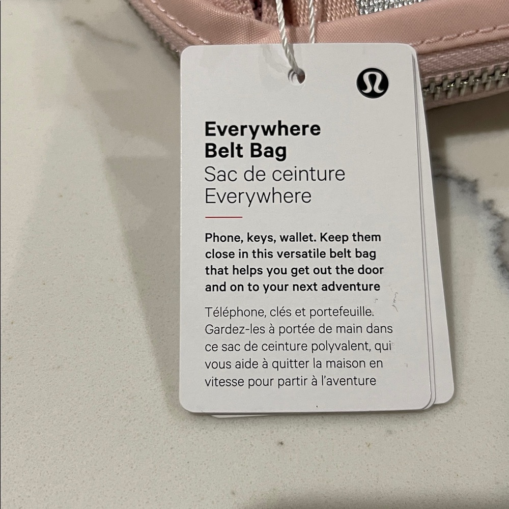 Lululemon Everywhere belt bag pink/ silver - Picture 3 of 4